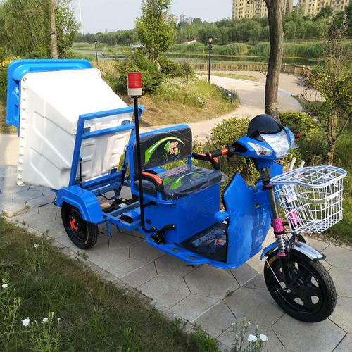 市政電動環(huán)衛(wèi)三輪保潔車 小區(qū)垃圾清運與快速保潔的得力助手